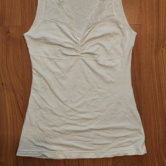 Maidenform White Shapewear Undershirt || Large GUC - Picture 7 of 9